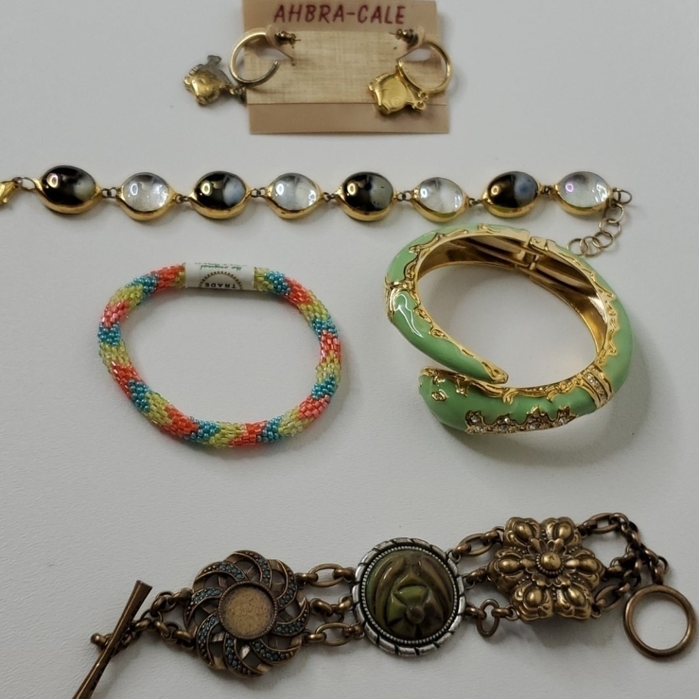 Wholesale lot of Jewelry assortment crosses etc - Picture 7 of 9